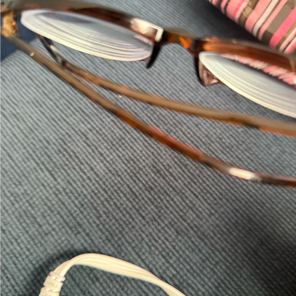 Tortoise Shell Glasses -7.0 - Picture 5 of 5